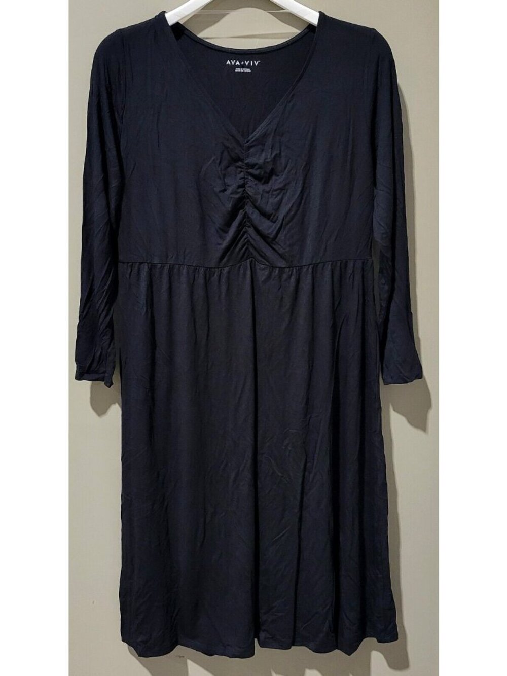 Ava & Viv Ruched Front Long Sleeve & Knee Length Black Dress -- Size 1X 16W/18W